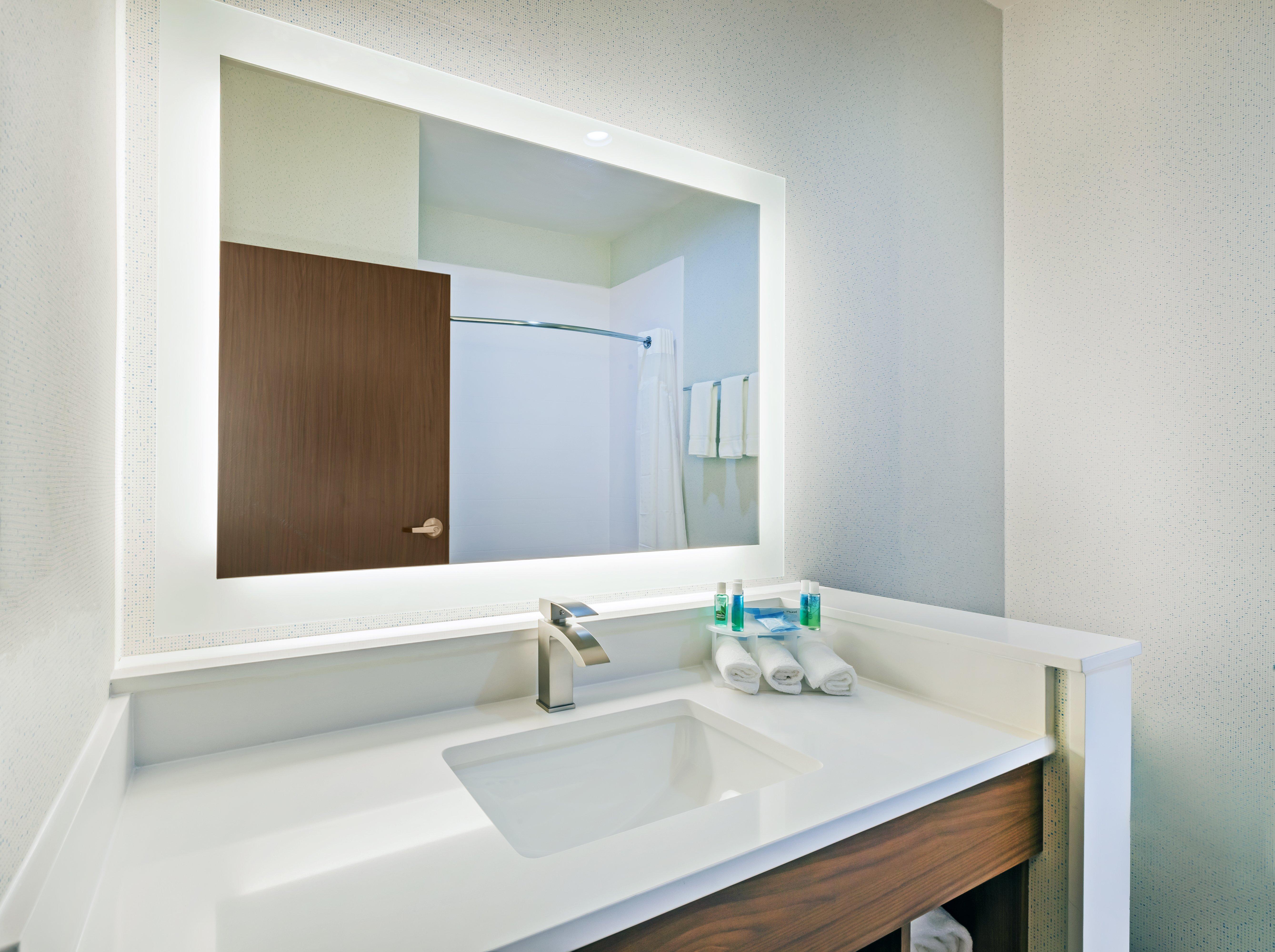 Holiday Inn Express & Suites - Coffeyville By Ihg Dış mekan fotoğraf