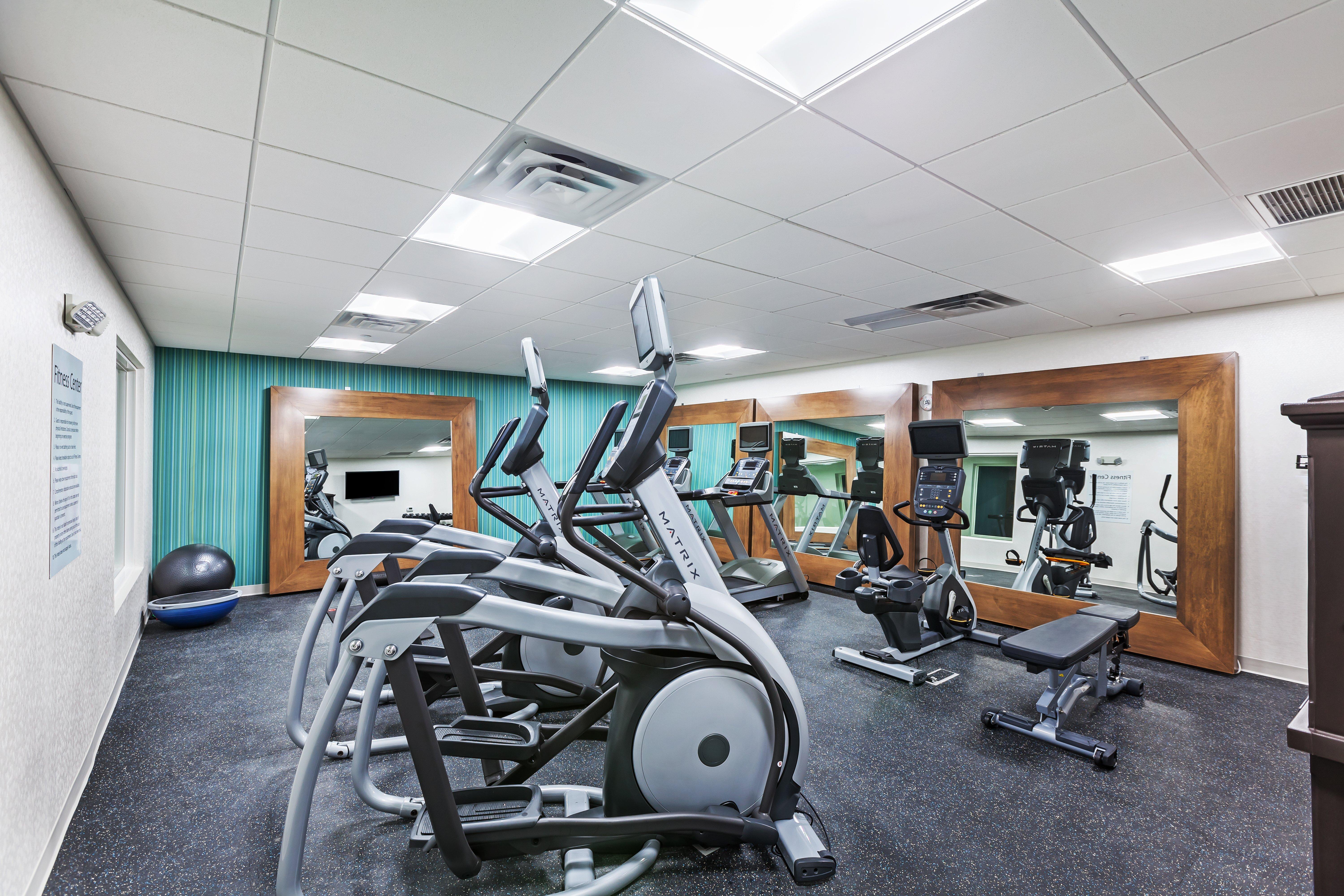 Holiday Inn Express & Suites - Coffeyville By Ihg Dış mekan fotoğraf